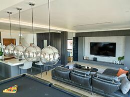 Legend most Luxurious 6Bedroom Seaview