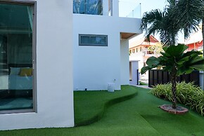 Legend most Luxurious 6Bedroom Seaview