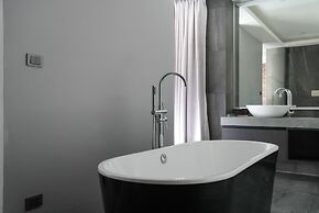 Legend most Luxurious 6Bedroom Seaview