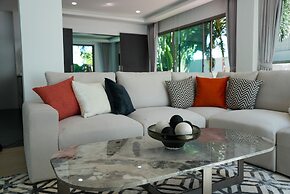 Legend most Luxurious 6Bedroom Seaview