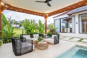 Marbella Villa by Betterplace