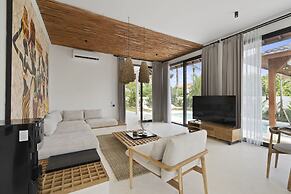 Marbella Villa by Betterplace