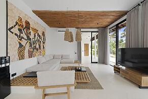 Marbella Villa by Betterplace