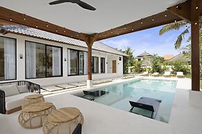 Marbella Villa by Betterplace