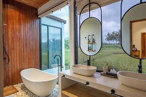 Marbella Villa by Betterplace