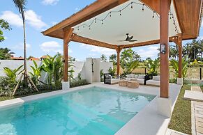 Marbella Villa by Betterplace