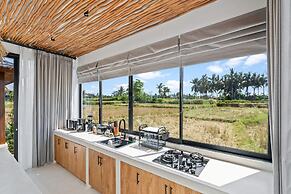 Marbella Villa by Betterplace