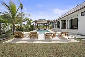 Marbella Villa by Betterplace