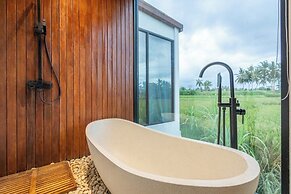 Marbella Villa by Betterplace