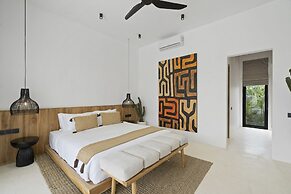 Marbella Villa by Betterplace