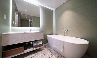 Pocheon LUA PREMIUM Drive-In Hotel