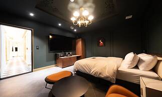 Pocheon LUA PREMIUM Drive-In Hotel