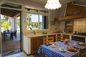Villa El Capitano with garden and pool