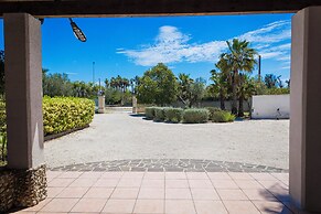 Villa El Capitano with garden and pool