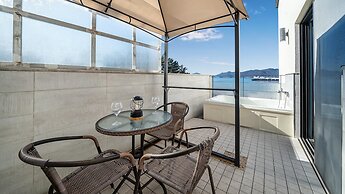 Namhae Byeol Grigo Namhae Pension