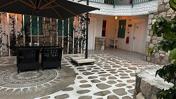 Lotus City Siğacık Boutique Otel