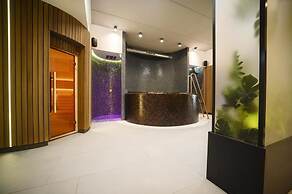 AQUAREL health & spa center