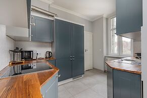 Luxury Apartment in Szczecin by Renters