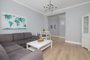 Luxury Apartment in Szczecin by Renters