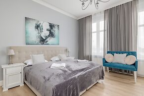 Luxury Apartment in Szczecin by Renters