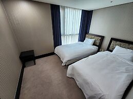 W Residence Hotel Centum City