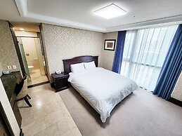 W Residence Hotel Centum City