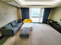 W Residence Hotel Centum City