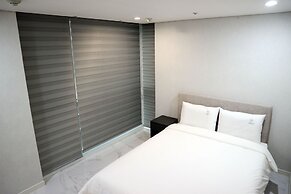 W Residence Hotel Centum City