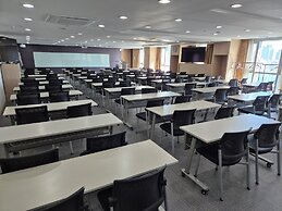 W Residence Hotel Centum City