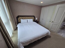 W Residence Hotel Centum City