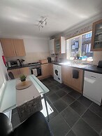 1 Regent Square