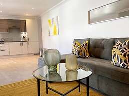Modern Stylish 2 bedroom 2 Bath Apts.
