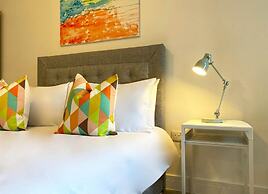 Modern Stylish 2 bedroom 2 Bath Apts.