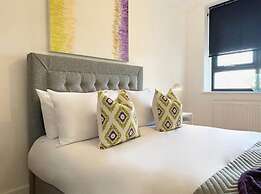 Modern Stylish 2 bedroom 2 Bath Apts.