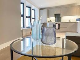 Modern Stylish 2 bedroom 2 Bath Apts.