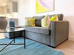 Modern Stylish 2 bedroom 2 Bath Apts.