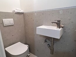 Exquisite Home on Rothschild by FeelHome