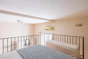 Vomero Duplex Apartment by Wonderful Italy