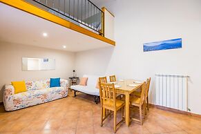 Vomero Duplex Apartment by Wonderful Italy