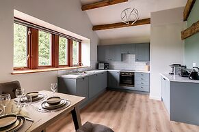 Long Ashes - Netherside Barn