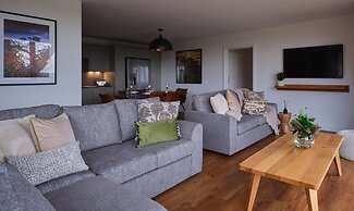 Valley View 3 Bedroom Lodge 1