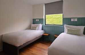 Valley View 3 Bedroom Lodge 1