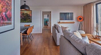 Valley View 3 Bedroom Lodge 1