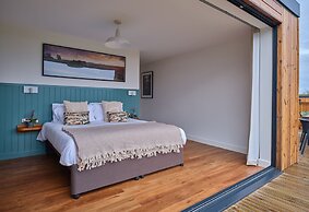 Valley View 4 Bedroom Lodge 1