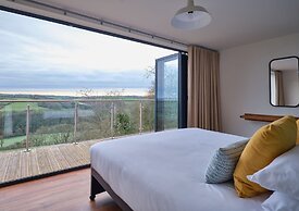 Valley View 4 Bedroom Lodge 1