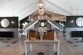 Meadow 2 Bedroom Lodge 39