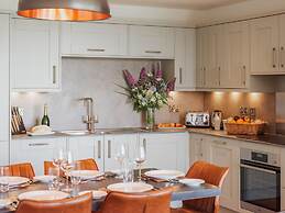 Meadow 2 Bedroom Lodge 40