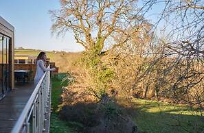 Meadow 2 Bedroom Lodge 13