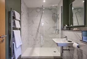 Valley View 3 Bedroom Lodge 2