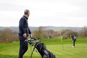 Valley View 3 Bedroom Lodge 2